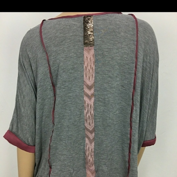 Anthropology "Tiny"‎ gray/pink sequence blouse … - Picture 5 of 8
